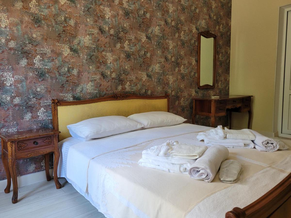 Hotel Dika Kutaisi Zewnętrze zdjęcie