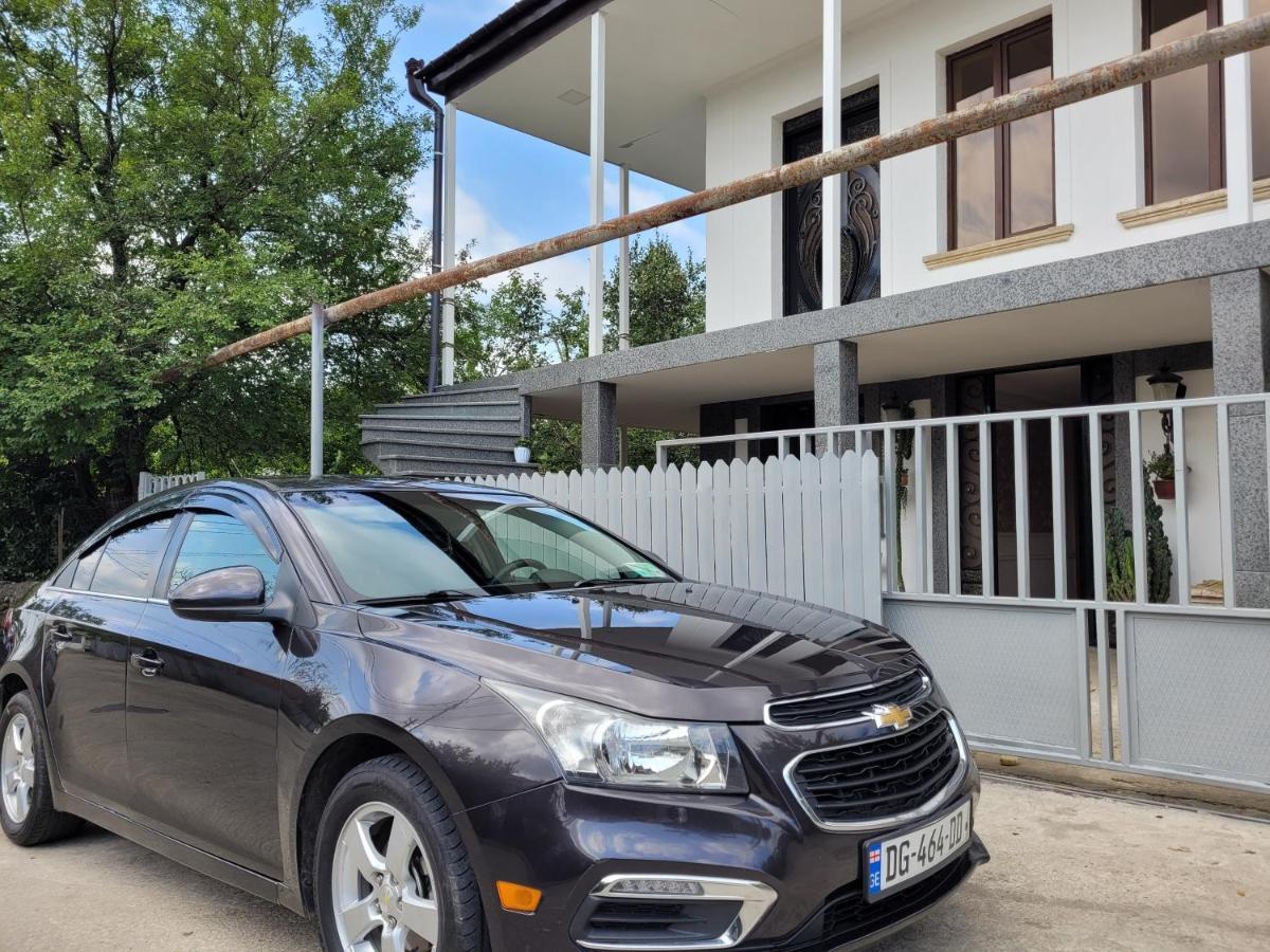 Hotel Dika Kutaisi Zewnętrze zdjęcie